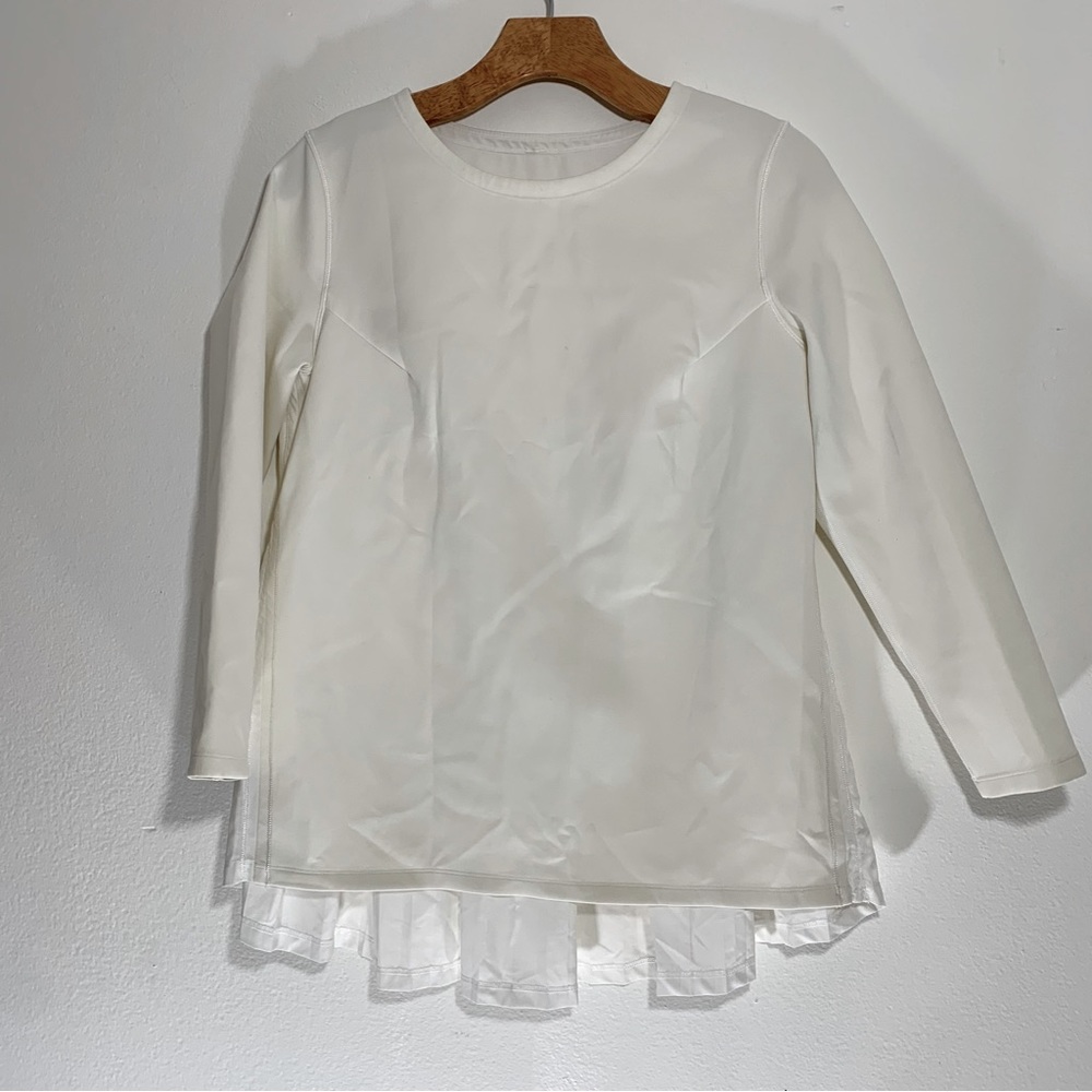 LULULEMON pleat on long sleeve Rare